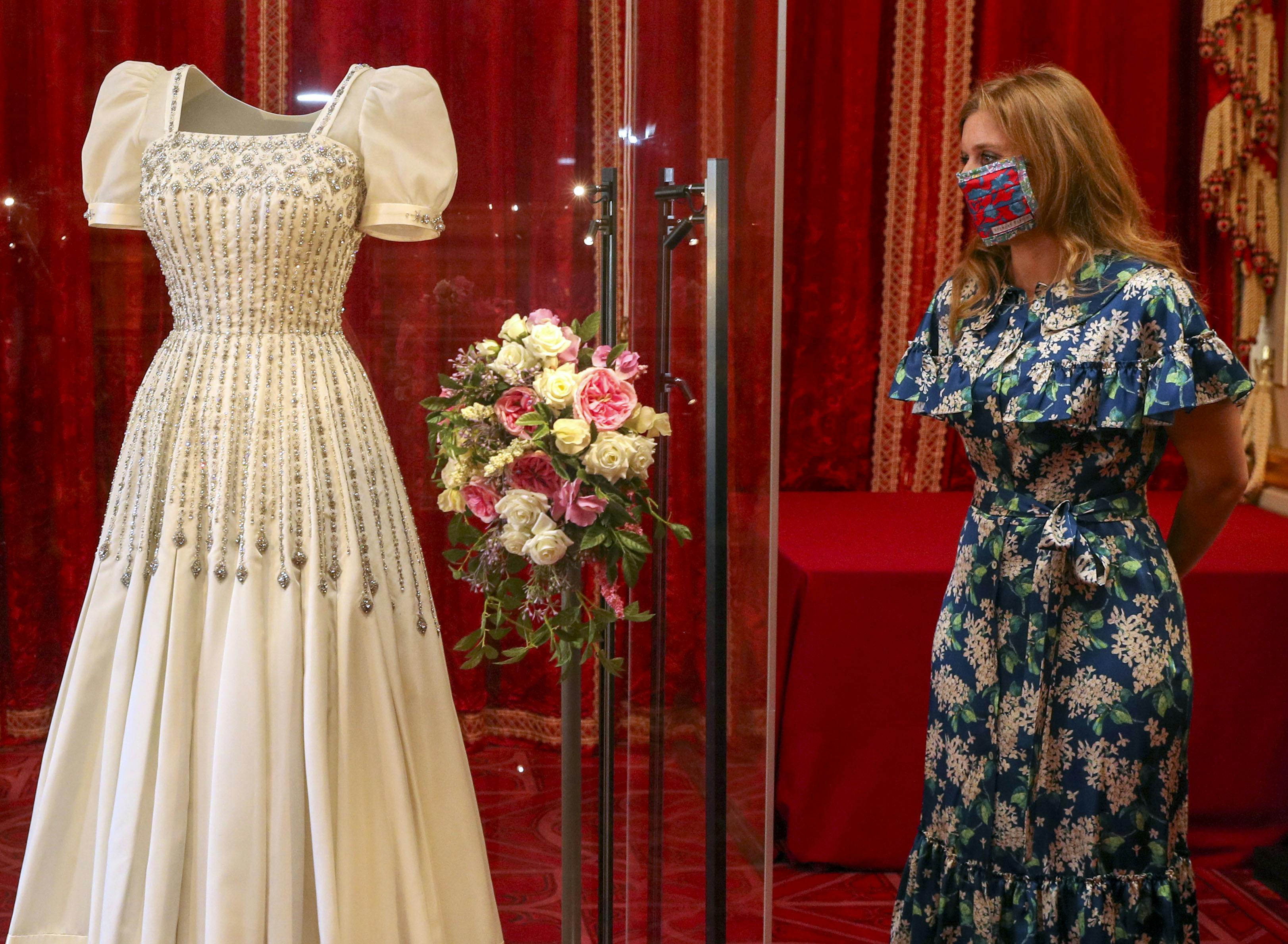 Princess Beatrice s Wedding Dress Is On Display To The Public